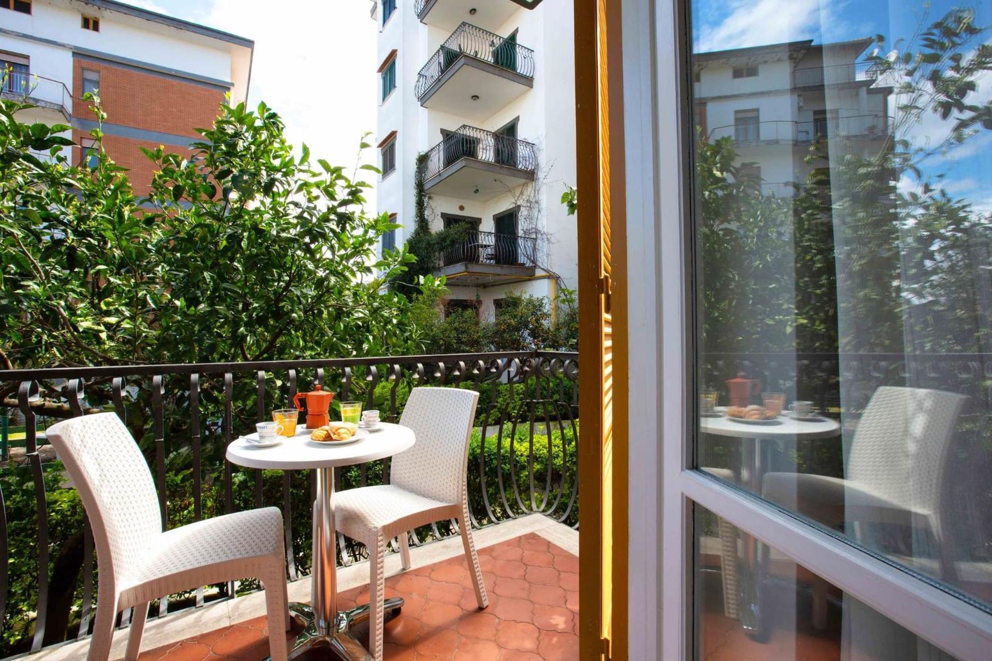 Sorrentovibes - Modern Apartment With Terrace, Swimming Pool&Tennis Exteriér fotografie